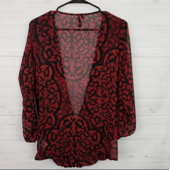 Medium Maurices Red and black Sheer Top - Picture 4 of 4
